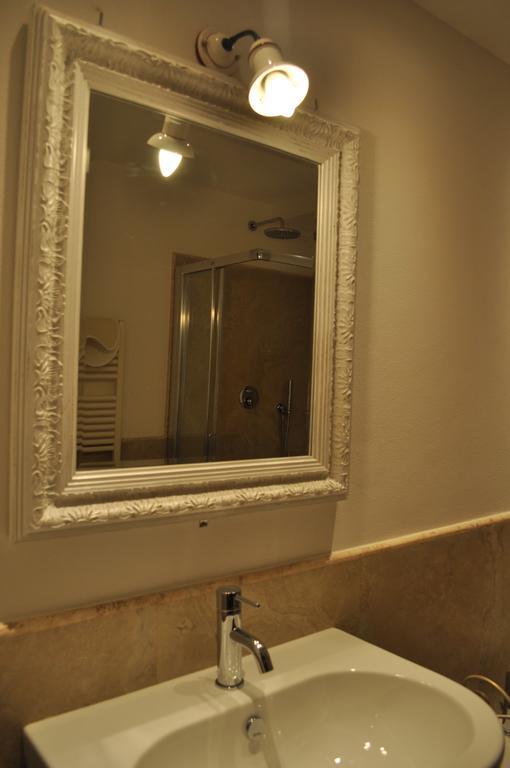 Visconte Apartment فلورنس الغرفة الصورة